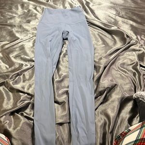 lululemon size 2 leggings selling for $85 originally 105